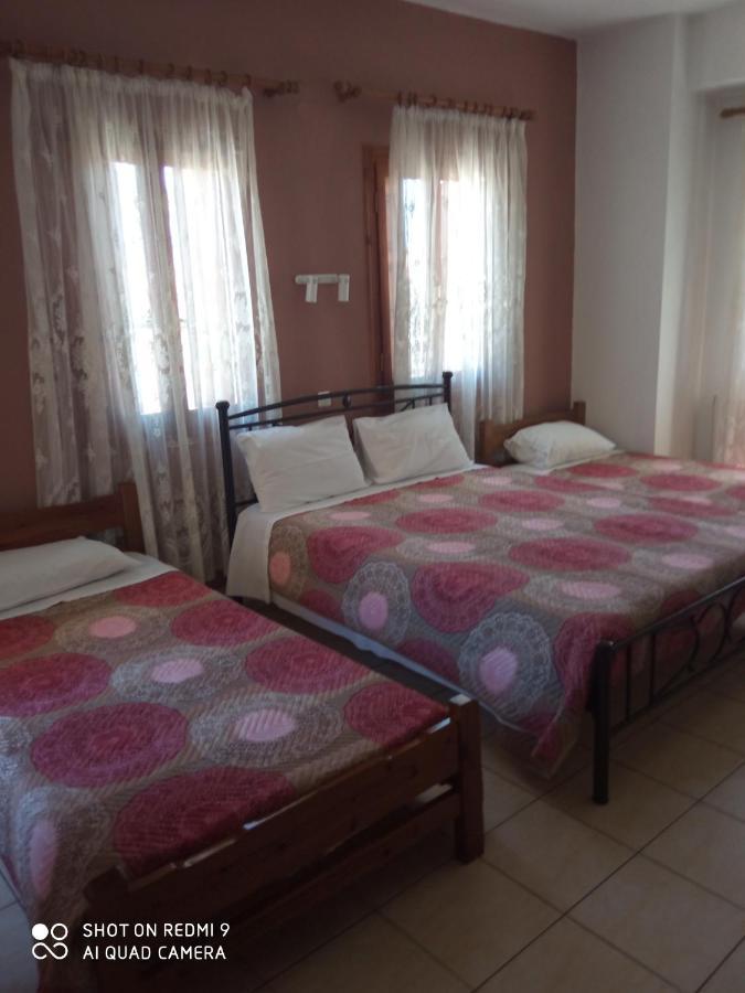 Maravelias Rooms Tríkeri Esterno foto