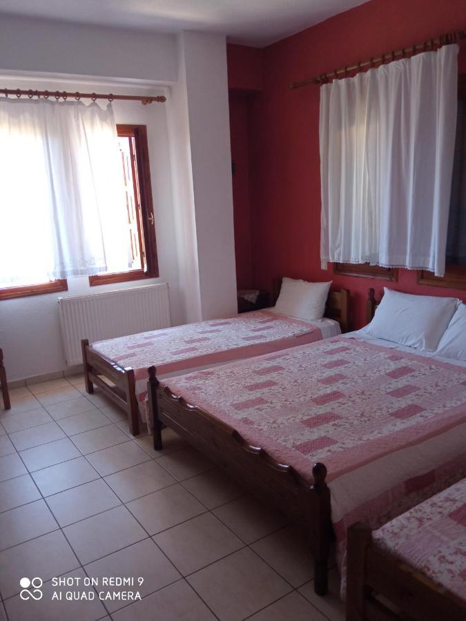 Maravelias Rooms Tríkeri Esterno foto