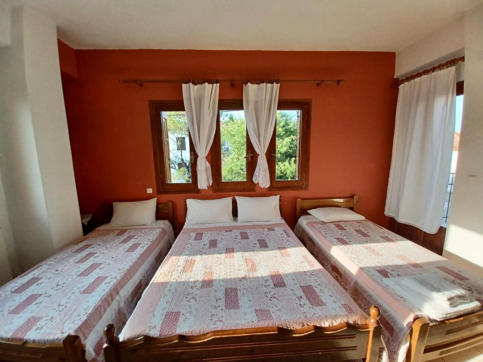 Maravelias Rooms Tríkeri Esterno foto